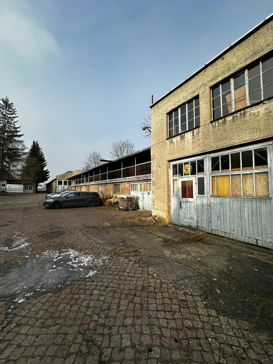 PHOTO-2026-02-03-14-09-05 (2) Halle Waldheim