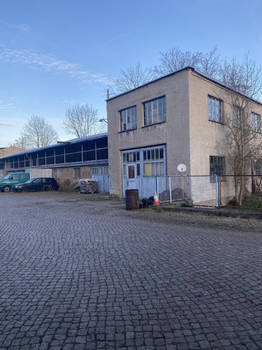 IMG_2109 Halle / Lager / Produktion Waldheim