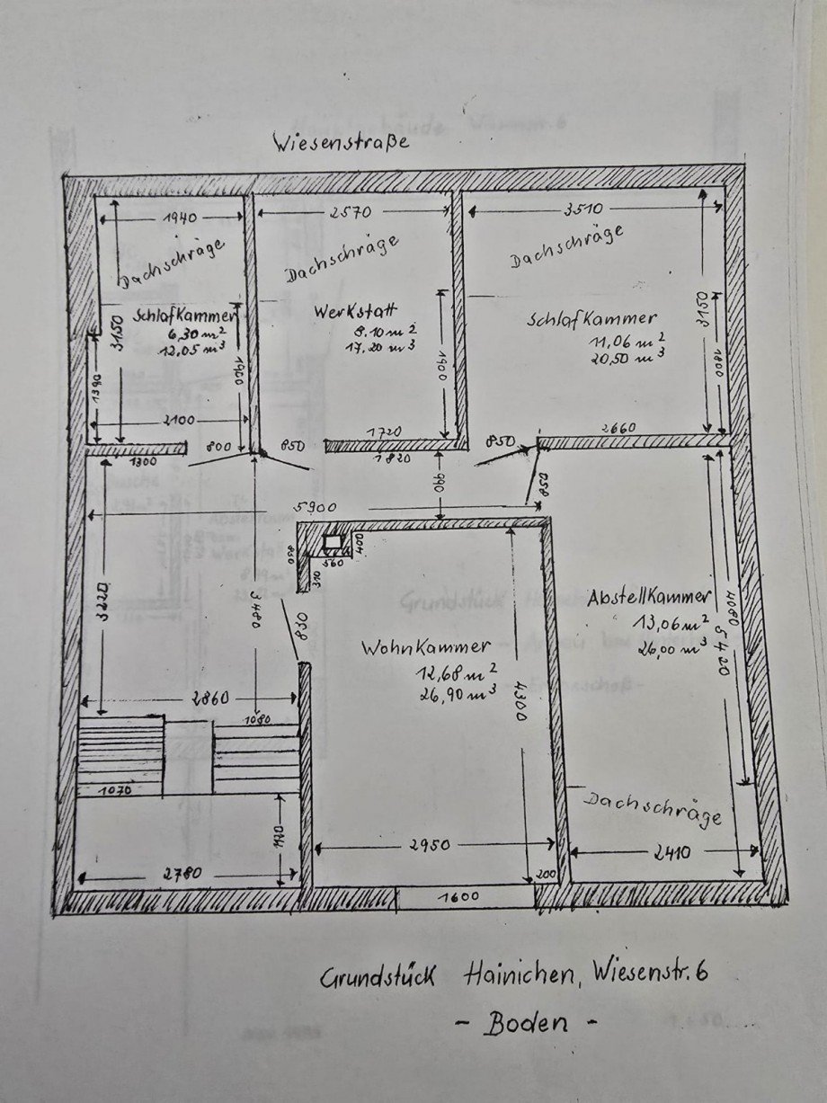 Grundriss Boden Reihenmittelhaus Hainichen