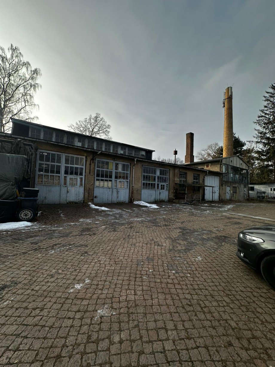 PHOTO-2026-02-03-14-09-06 Halle / Lager / Produktion Waldheim