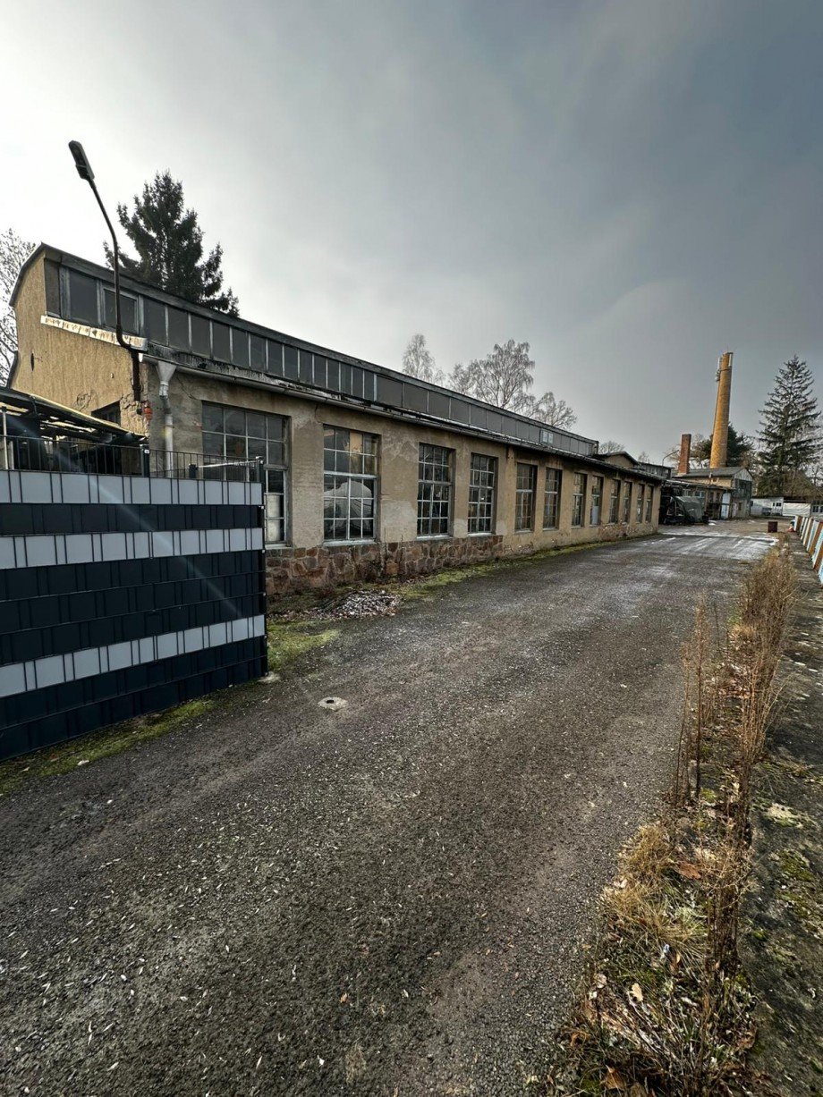 PHOTO-2026-02-03-14-09-02 (1) Halle Waldheim